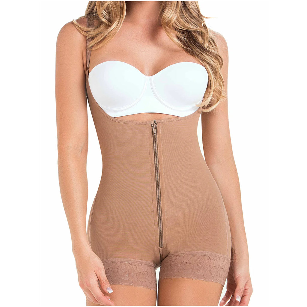 DEZY DEZYBI235 nude Colombian shapewear boyshort faja with front zipper and lace trim, daily body shaper front view