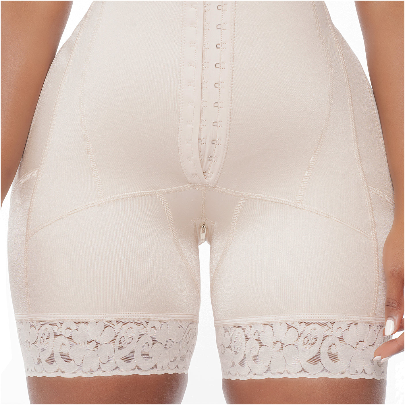 Bling Shapers BLI-T940BF beige BBL post-surgery faja colombiana with hook closure and lace trim, back view compression garmen