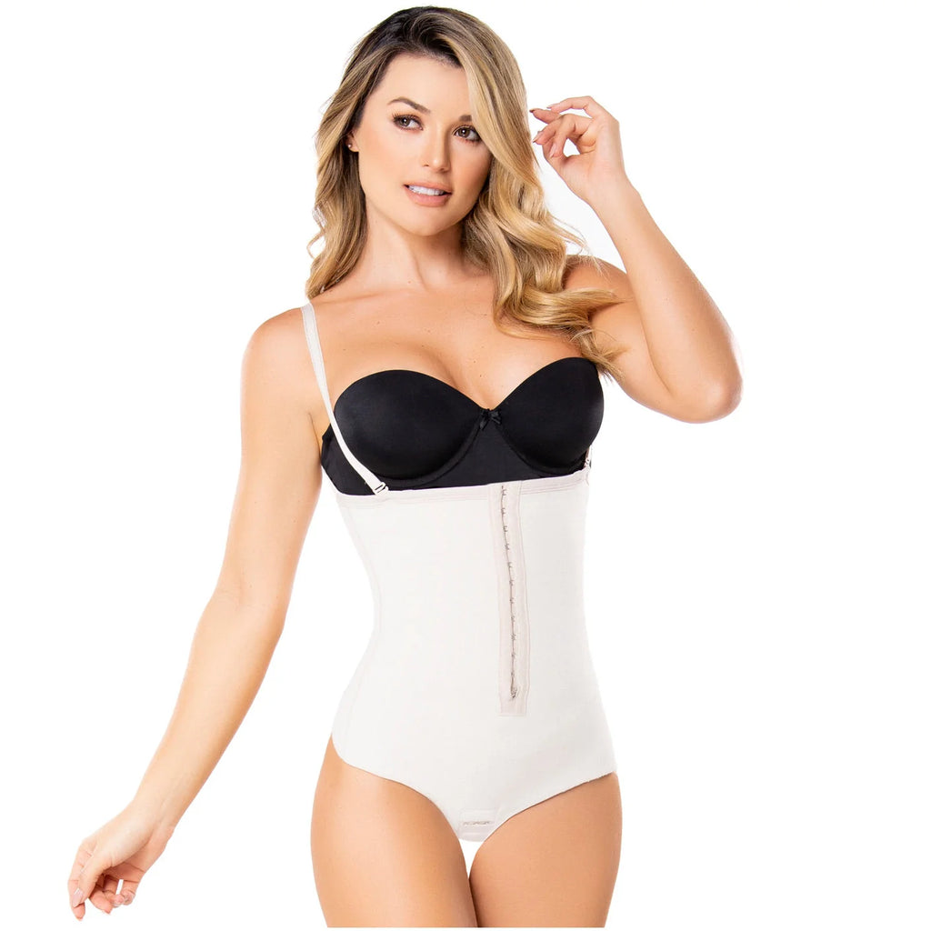 Diane & Geordi DAG-002376 beige open-bust bodysuit with hook closure, daily Colombian shapewear faja for women front view