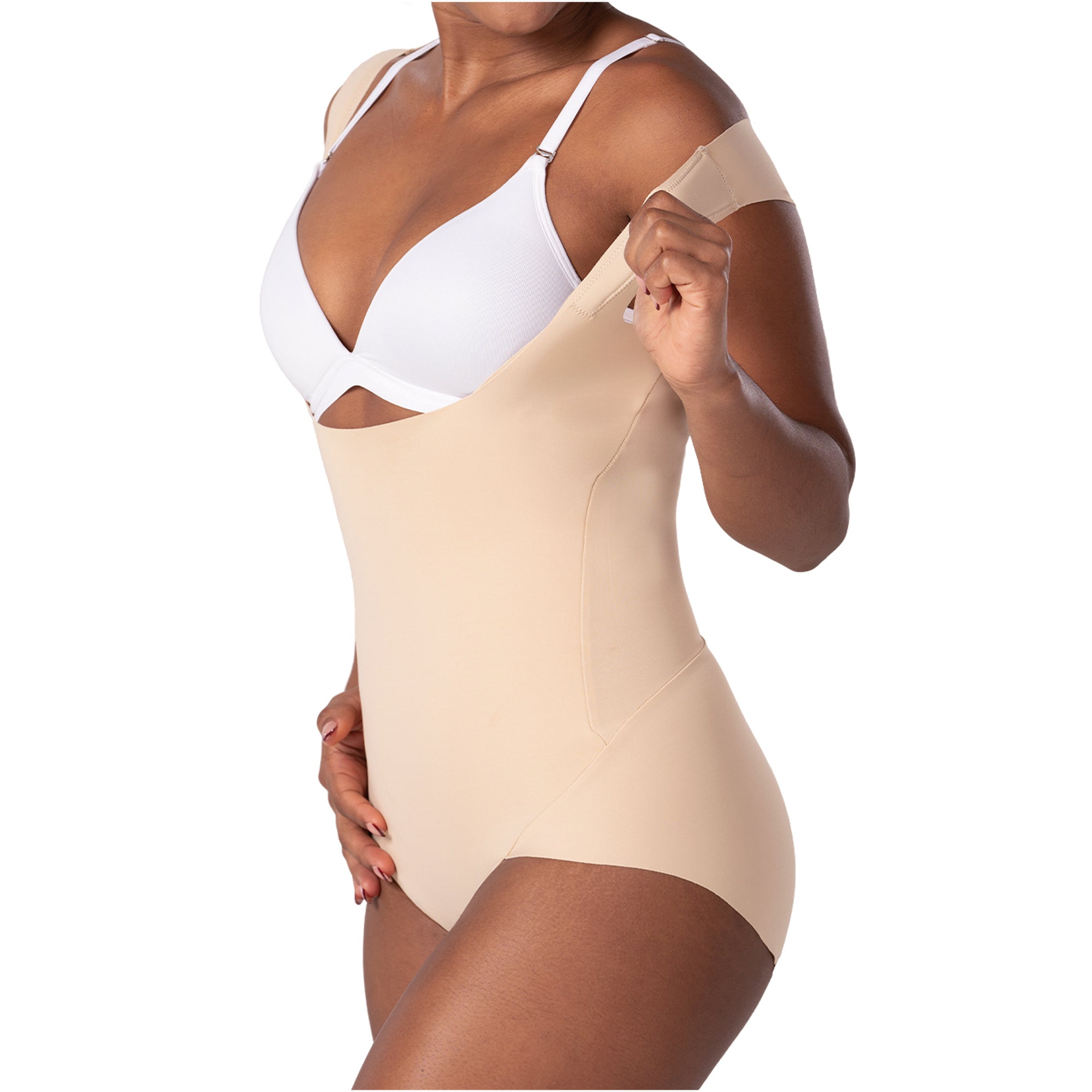 Fajas MyD FEX06 nude open-bust bodysuit Colombian shapewear with hook closure, daily body shaper side view