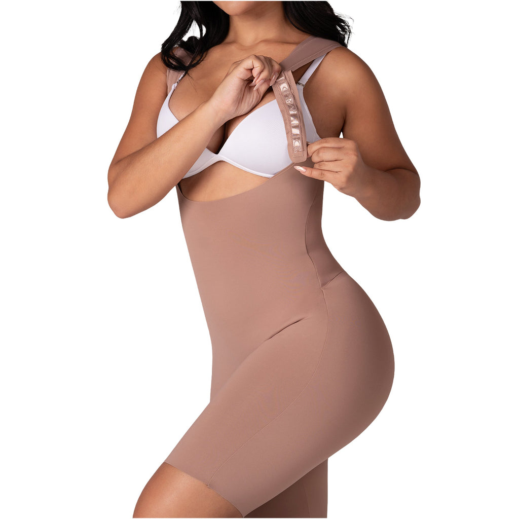 Fajas MyD FT060 nude open-bust bodysuit with hook closure, Colombian post-surgery faja mid-thigh compression garment side vie