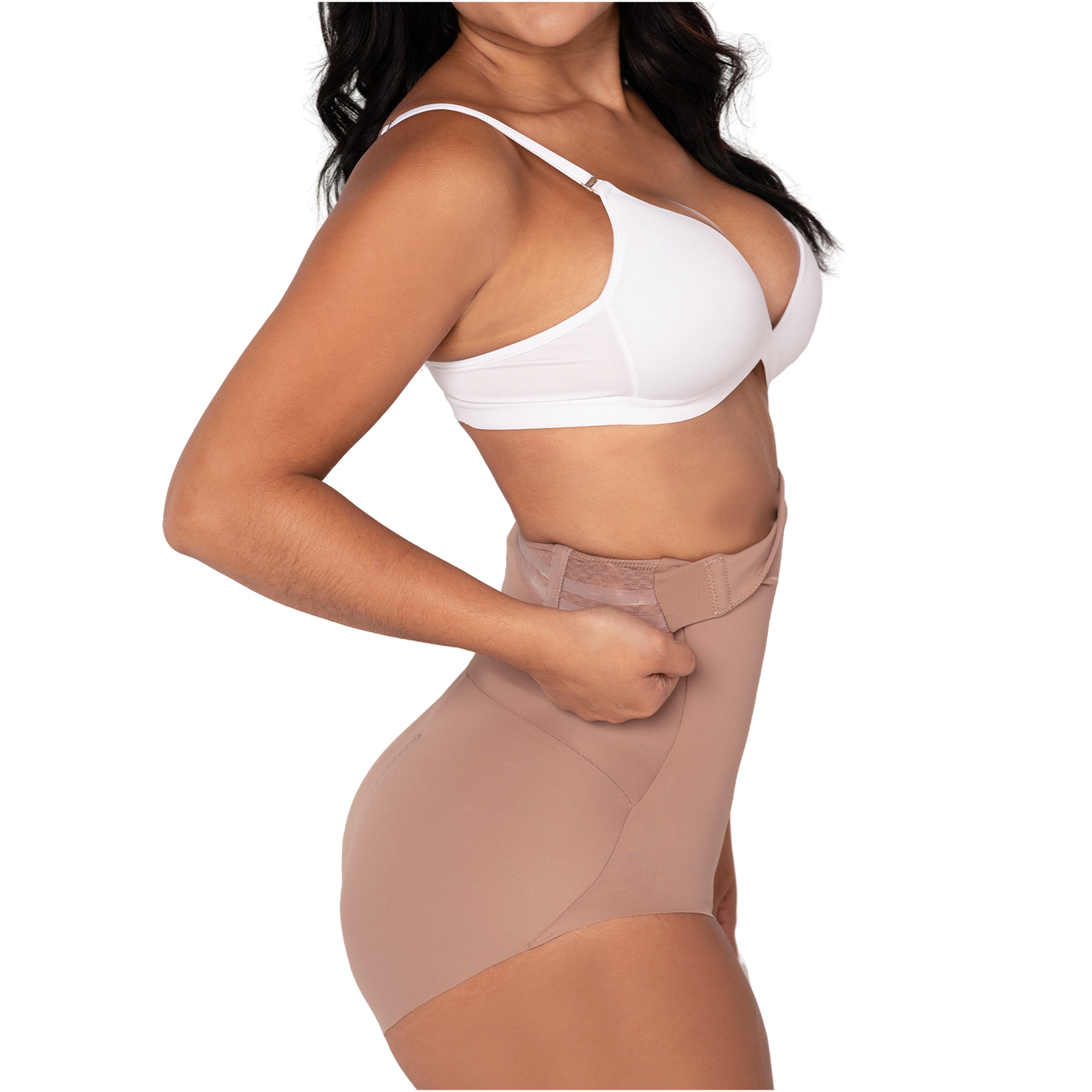 Fajas MyD P063 nude high-waist shaper brief with hook closure, Colombian shapewear body shaper side view for women