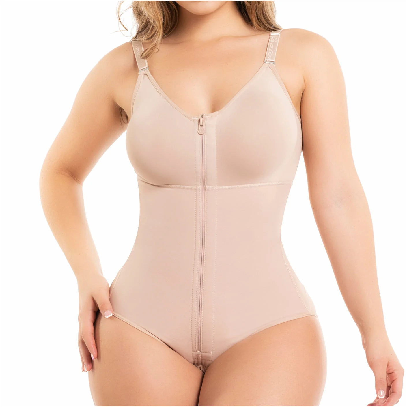 Fajas Salome 420 nude zip-front bodysuit with built-in bra, Colombian shapewear daily body shaper front view