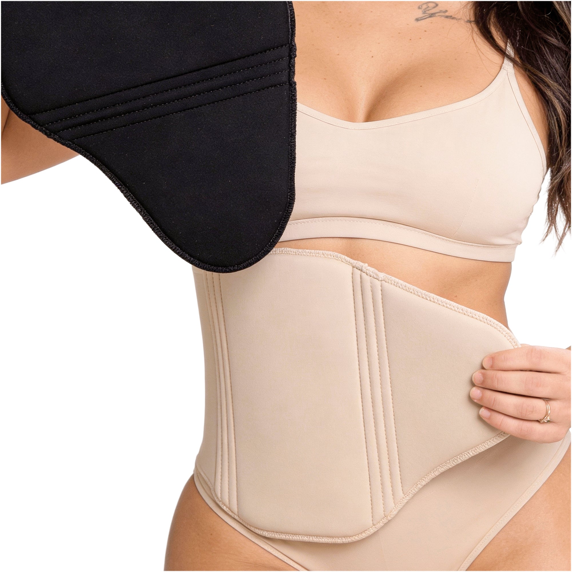 Fajas Salome 2516NEU beige waist cincher with boned panels and black insert, Colombian shapewear compression garment side vie