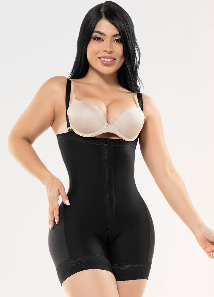 Fajas Salome SH-527 black open-bust bodysuit shaper shorts with zipper closure, Colombian shapewear for daily use front view