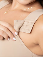 Fajas Salome 02L4 nude bra top with hook-and-eye closure detail, Colombian shapewear compression garment for daily support